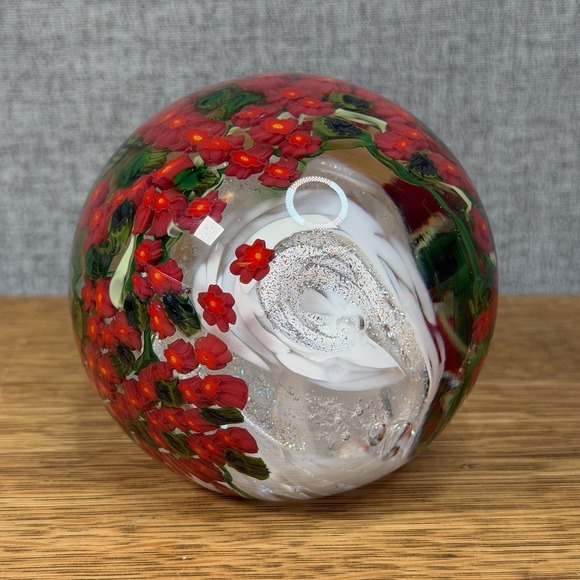 Shawn Messenger Other - Shawn Messenger "Poinsettia" 2011 Signed Magnum Art Glass Floral Paperweight